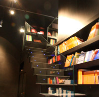 Custom lacquered staircase, bookshelves and furniture. Biblioteca Universidad de Oviedo. Asturias.