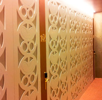 Covering walls and doors with numerical control cutting. Munia hotel. Oviedo.