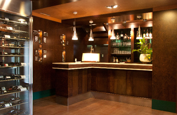 Furniture, bar and covering walls. Casa Gerardo Restaurant. Asturias.